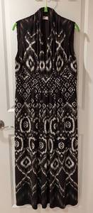 lot 284 image: Two Chicos Sleeveless Dresses
