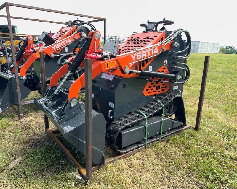 lot 160 image: 2024 AGT Skid Steer Loader YSRT14