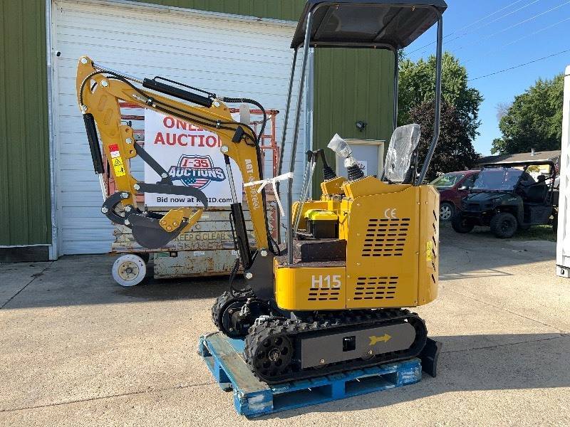 lot 199 image: 2024 AGT Mini Excavator H15