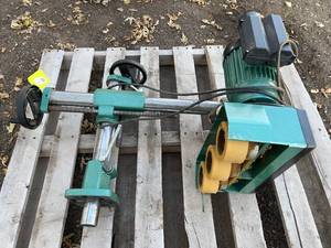 lot 6 image: 12 HP Power Feed