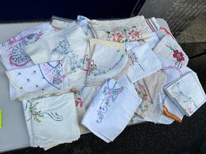 Vintage Linen Lot