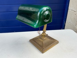 Verdelite Bankers Desk Lamp