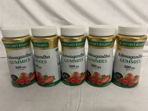lot 55 image: 5 Bottles of Ashwagandha Gummies