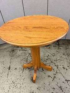 lot 12 image: Counter Bar Height Oak Wood Round Table - Very Heavy Solid Piece Great Condition