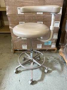 lot 51 image: A-dec 1622 Adjustable Dental Assistant Clinic Swivel Chair Stool With Foot Ring - In Excellent Condition