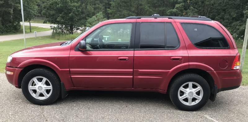 lot 1 image: 2002 Oldsmobile Bravada AWD