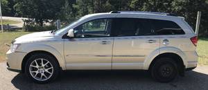 lot 4 image: 2011 Dodge Journey Crew