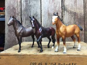 lot 133 image: 3 Mid-Size Classic Breyer Horses