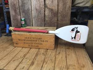 lot 158 image: Hamms Beer Themed Paddle