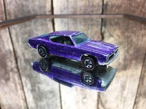 lot 170 image: 1967 Hot Wheels Custom Barracuda - Redline