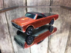 lot 173 image: 1967 Hot Wheels Custom Fleetside - Redline