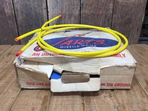 lot 189 image: Vintage Outdoor Game - Arts with a J
