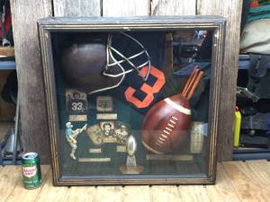 lot 194 image: Vintage Football - History - Commemorative - Collage