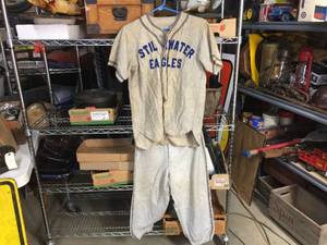 lot 207 image: Vintage Kenbro Youth Baseball Uniform - Stillwater Eagles