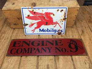 lot 236 image: 2 Old-Look Metal Signs - Mobil & Engine No 9