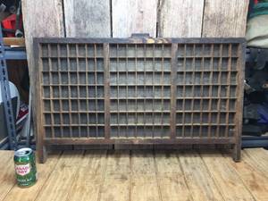 lot 244 image: Antique TUBBS Printers Tray - 33 x 20
