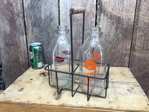 lot 246 image: Vintage Rochester Dairy Quart Bottles & Carrier