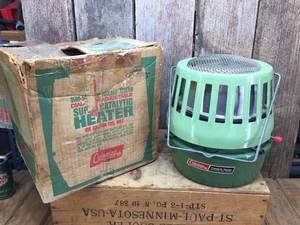 lot 288 image: Vintage Coleman Catalytic Heater 3000-5000 BTU