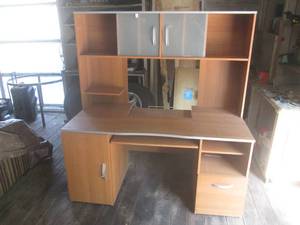 lot 1 image: (G1) Computer Desk 64 12 H x 59 1...