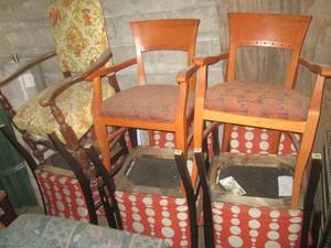 lot 58 image: (G1) Set of 6 Wood Frame Chairs and...