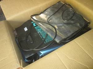 lot 69 image: (G2) Waterbed Mattress and Heater...