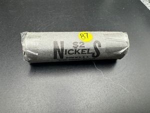 lot 87 image: Roll of 40 Silver World War Two Nickels