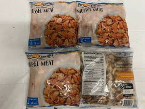 lot 51 image: C. 4x 16oz Fully Cooked Mussel Meat