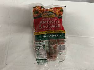 lot 53 image: G. 39oz Smoked Sausage-Family Pack