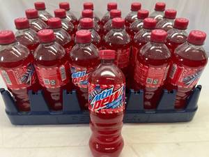 lot 124 image: 24x 20oz Bottles Mountain Dew-Star Spangled Splash
