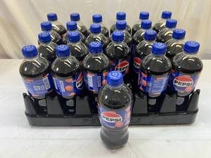 lot 132 image: 24x 20oz Bottles Pepsi-Peach