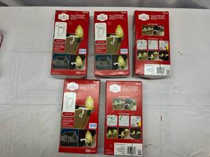 lot 182 image: MM. 5x 100ct All Purpose Light Clips