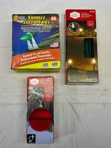 lot 190 image: MM. 50 Commercial Grade Hardware Shingle Speed Tabs, 25 Light Stakes & 12 Outdooor Branch Clips