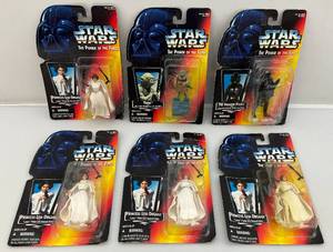 lot 27 image: Misc. STAR WARS Power Of The Force Action Figures (NIB) Packaging Beat Up A Little
