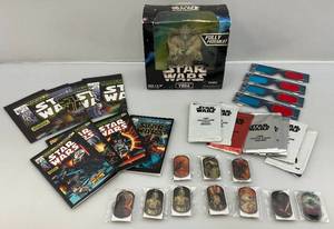 lot 42 image: Misc. STAR WARS Collectibles