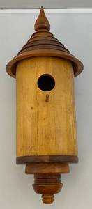 lot 177 image: Wooden Hummingbird House