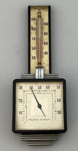 lot 185 image: Vintage Airguide Wall Barometer  Thermometer 7 58