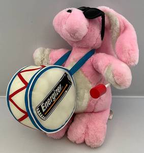 lot 200 image: Vintage Energizer Bunny 14 Plush Toy