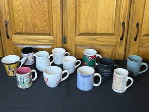 lot 10 image: Assorted Ceramic Mugs