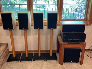 lot 3 image: Sony DA3ES Digital Cinema Sound Receiver with B&W Speaker System