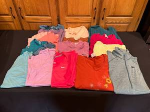 lot 79 image: Assorted Womens Clothing Lot - Various Brands & Sizes