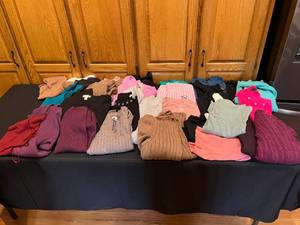 lot 82 image: Assorted Womens Sweaters and Tops Lot