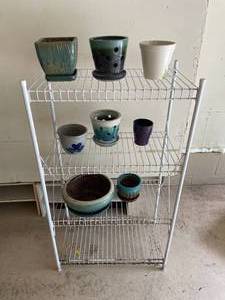 lot 140 image: Set of Ceramic Flower Pots and Metal Wire Rack