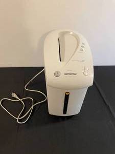 lot 175 image: Royal VF700 Crosscut Paper Shredder (untested)