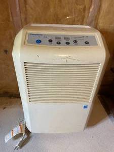 lot 176 image: Fedders 45 Pint Dehumidifier Model A7DH45B2A (untested)