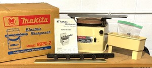 lot 168 image: Makita 9820-2 Electric Sharpener