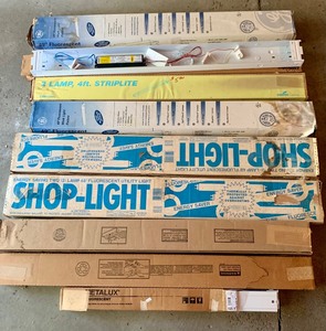 lot 39 image: Large Variety of Shop Light Light Bulbs