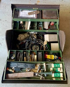 lot 30 image: Large Metal Toolbox with Contents