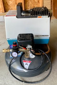 lot 38 image: 34 HP Air Compressor RA75