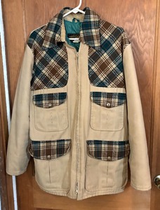 lot 42 image: Eddie Bauer Coat  Jacket