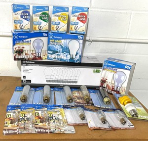 lot 235 image: Lots of New Westinghouse Lightbulbs